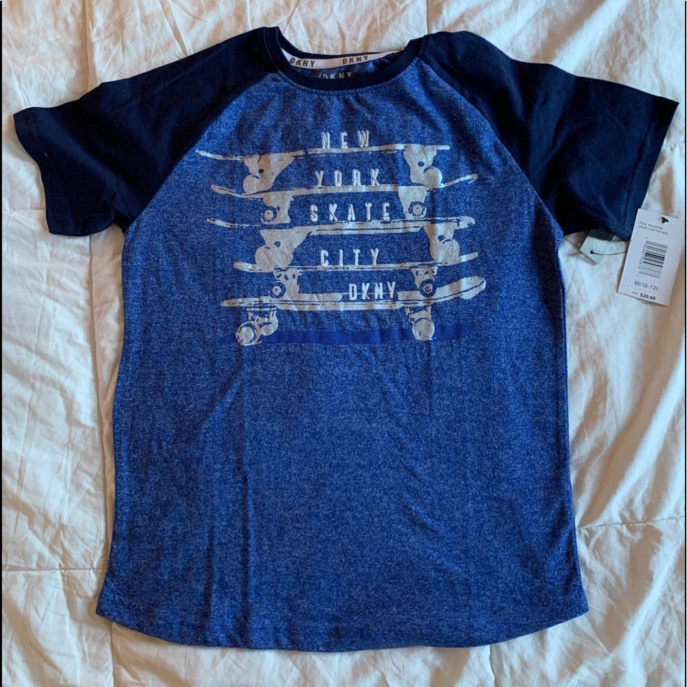 DKNY T-Shirt Boys Skateboarding 10-12
